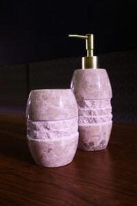 Set Hughes (Dispenser + Tumbler)